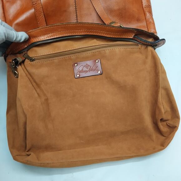 Patricia Nash Poppy Tote Florence Brown Tan Tooled Leather Zipper Tote Bag - Picture 10 of 16